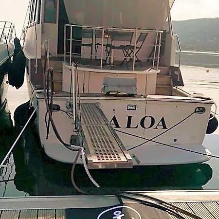 Hotel en barco Ocean Yacht Trawler - Le Caloa Porto Vecchio