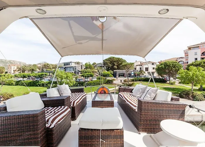 Ocean Yacht Trawler - Le Caloa * 维琪奥港