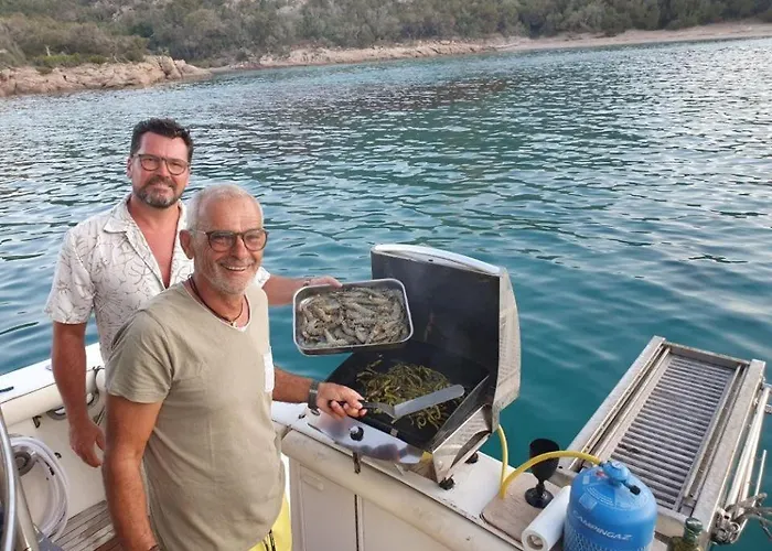 Ocean Yacht Trawler - Le Caloa 维琪奥港